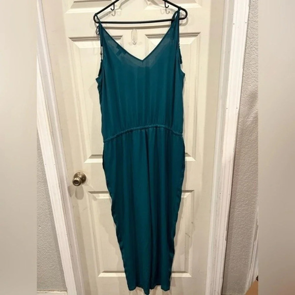 J. Crew Emerald Green Crepe Tassel Jumpsuit Size Large‎ - Picture 8 of 8